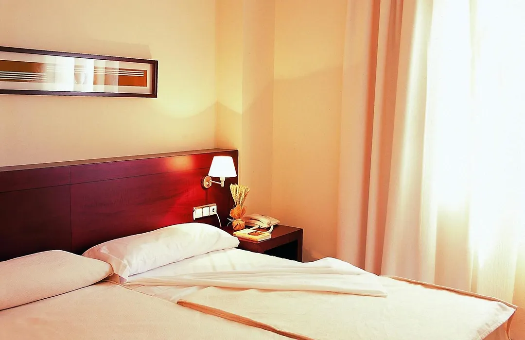 Hotel Traíña-1