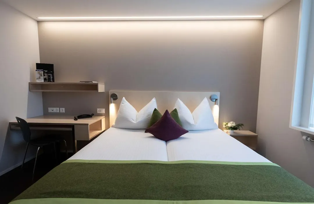 Hotel Spirgarten-1