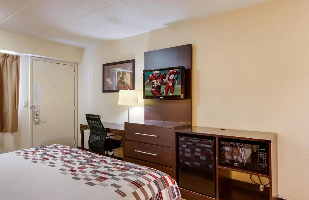 Red Roof Inn Grand Rapids Airport-1
