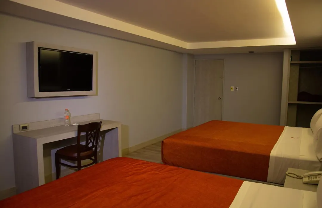 Hotel El Senador-1