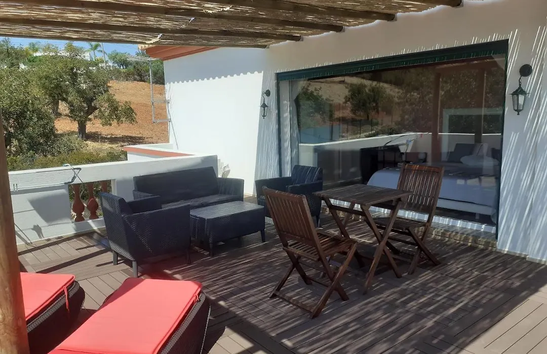 Alojamento local Patudos, Suite com terraço privado-1