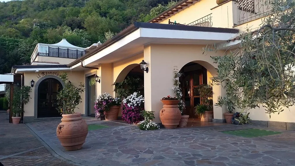 Hotel Villa Degli Angeli-1