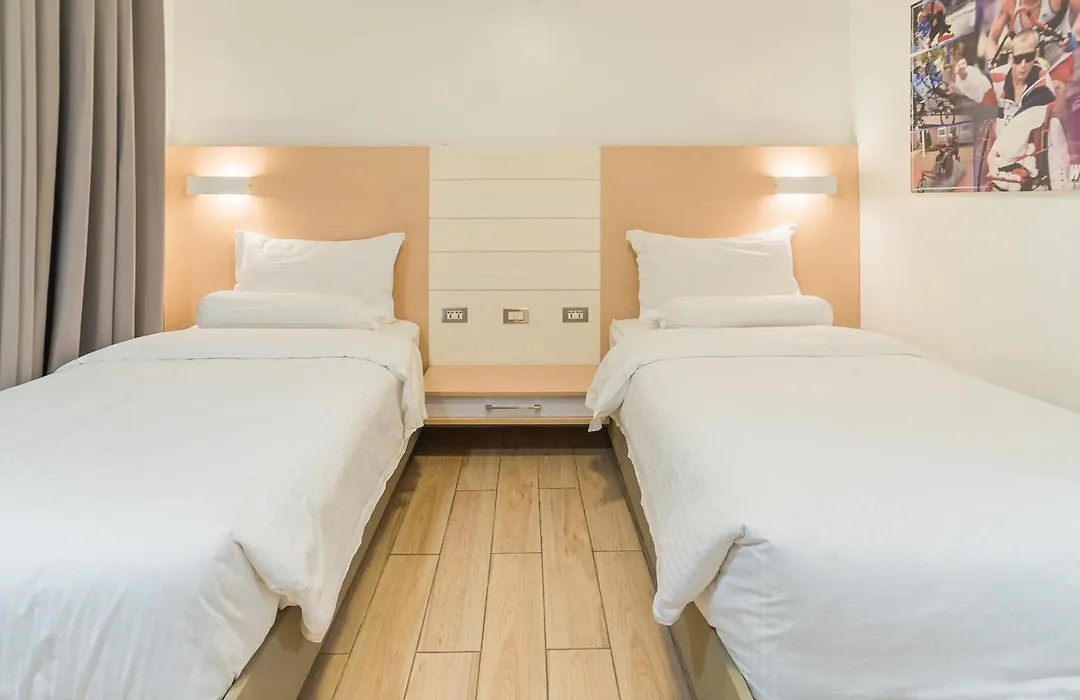 Heroes Hotel-1