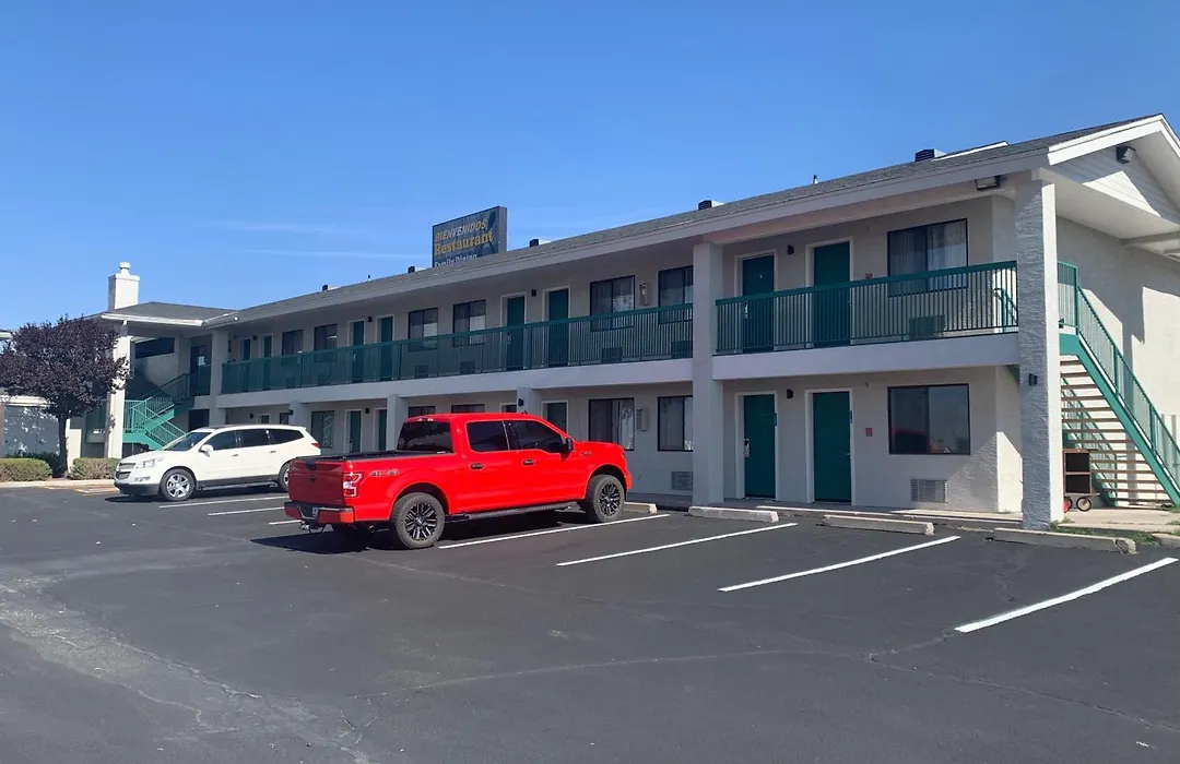 Greentree Inn Of Holbrook, Az-1