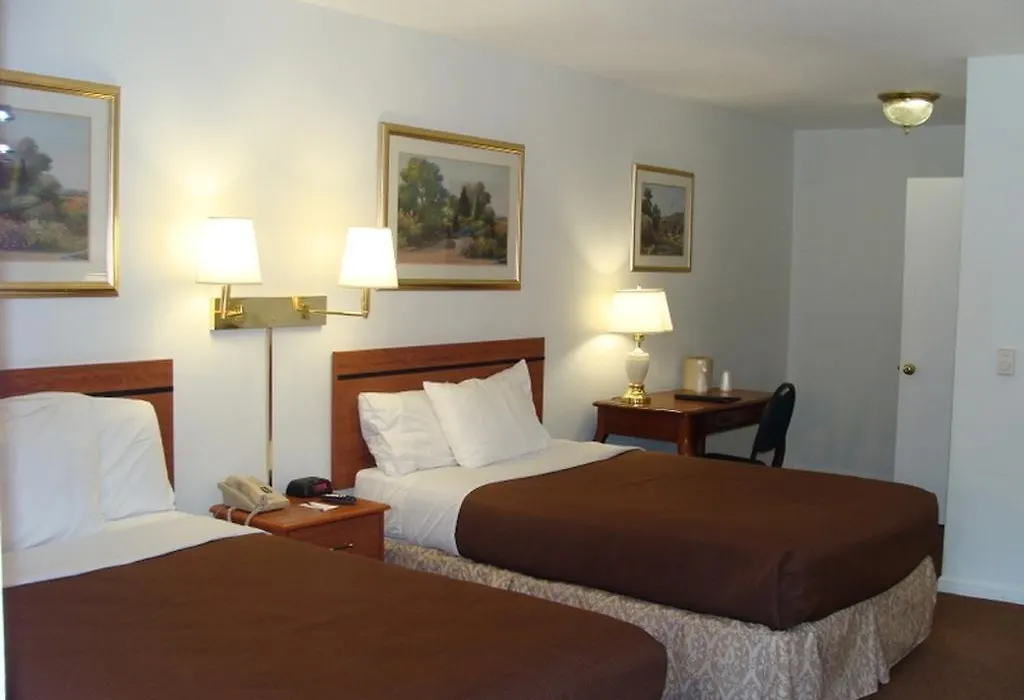 University Lodge-1