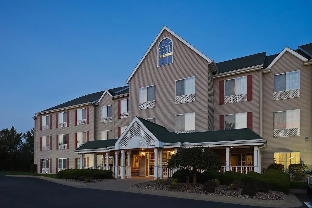 Country Inn & Suites By Radisson, Clinton, Ia-1