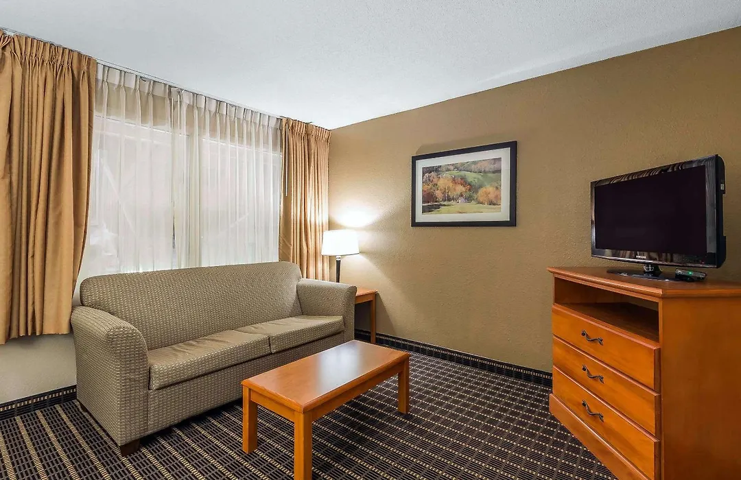Quality Inn & Suites Sevierville - Pigeon Forge-1