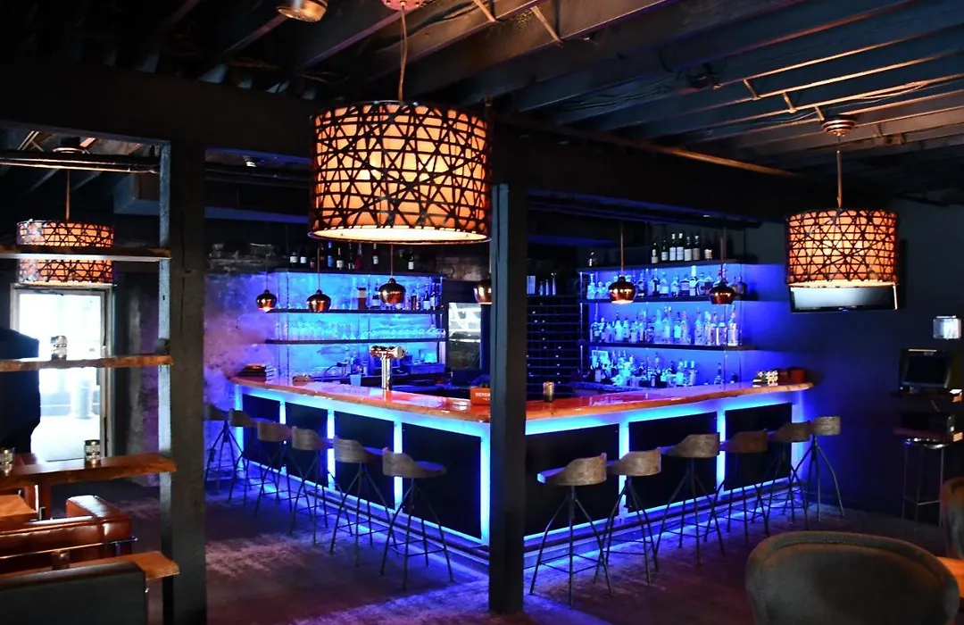 Ledges Hotel-1
