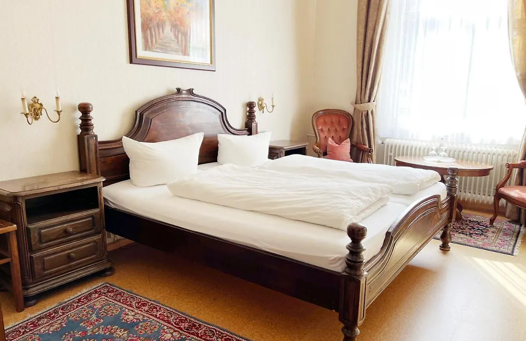 Hotel Kuehler Krug-1