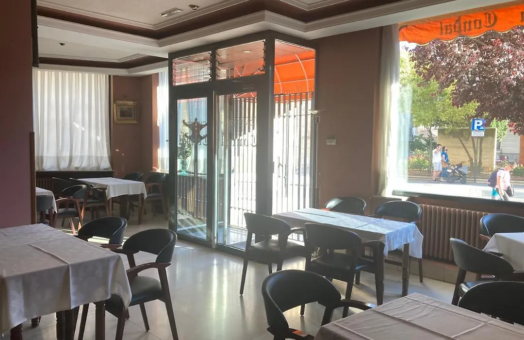 Hotel Condal-1