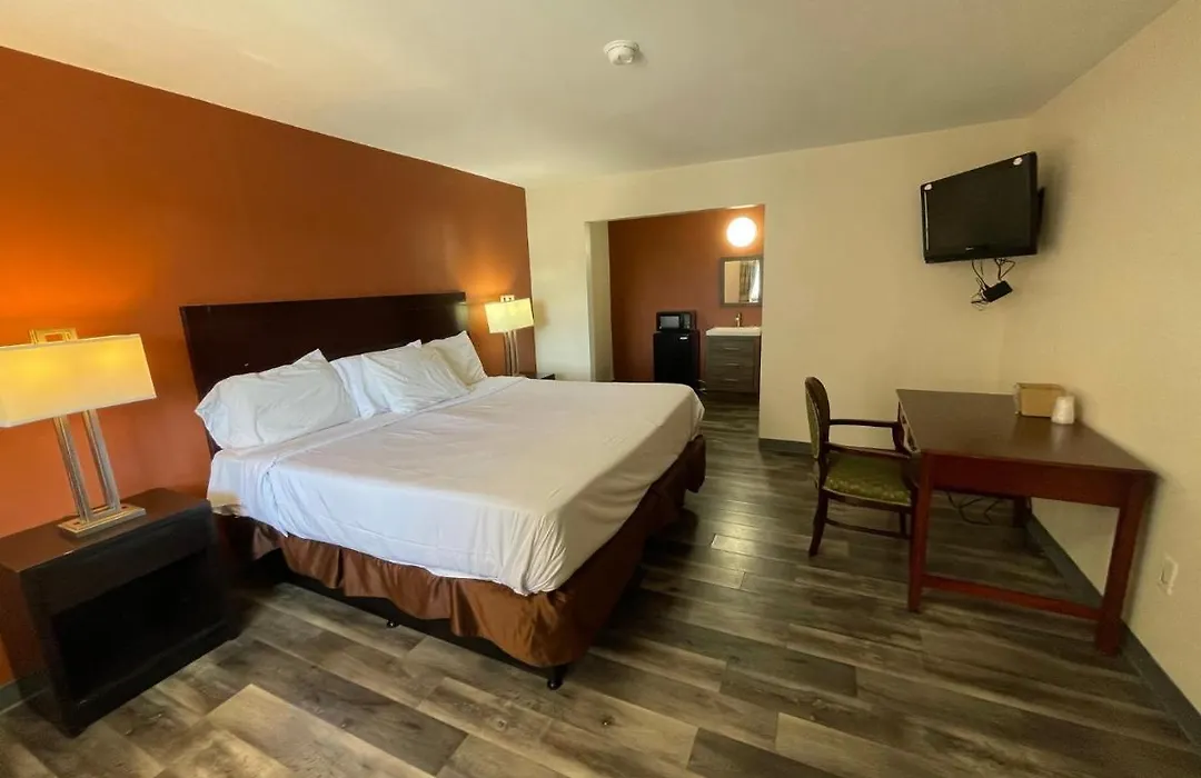 Tourist Inn-1