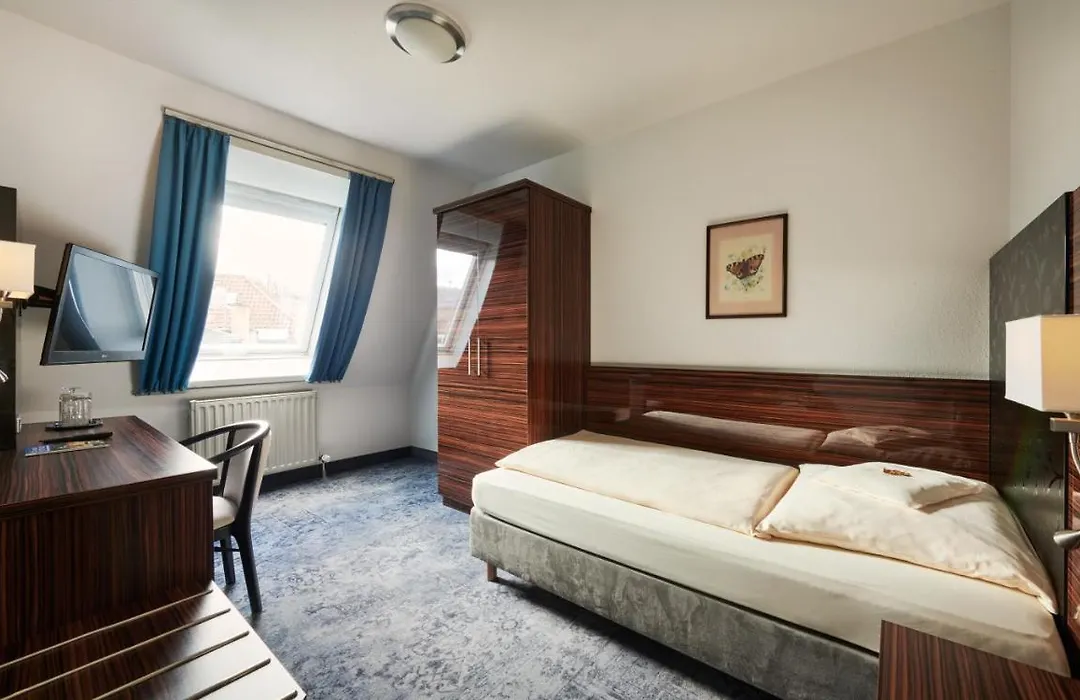 Stadthotel am Wasen-1