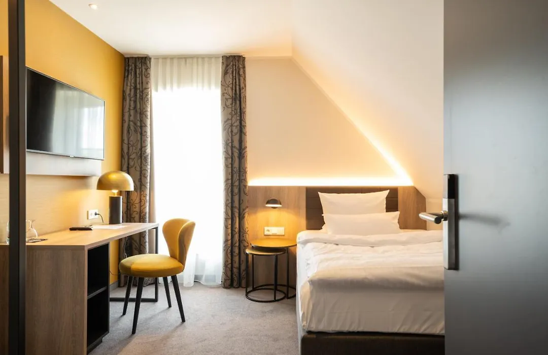 Hotel Rheinischer Hof-1
