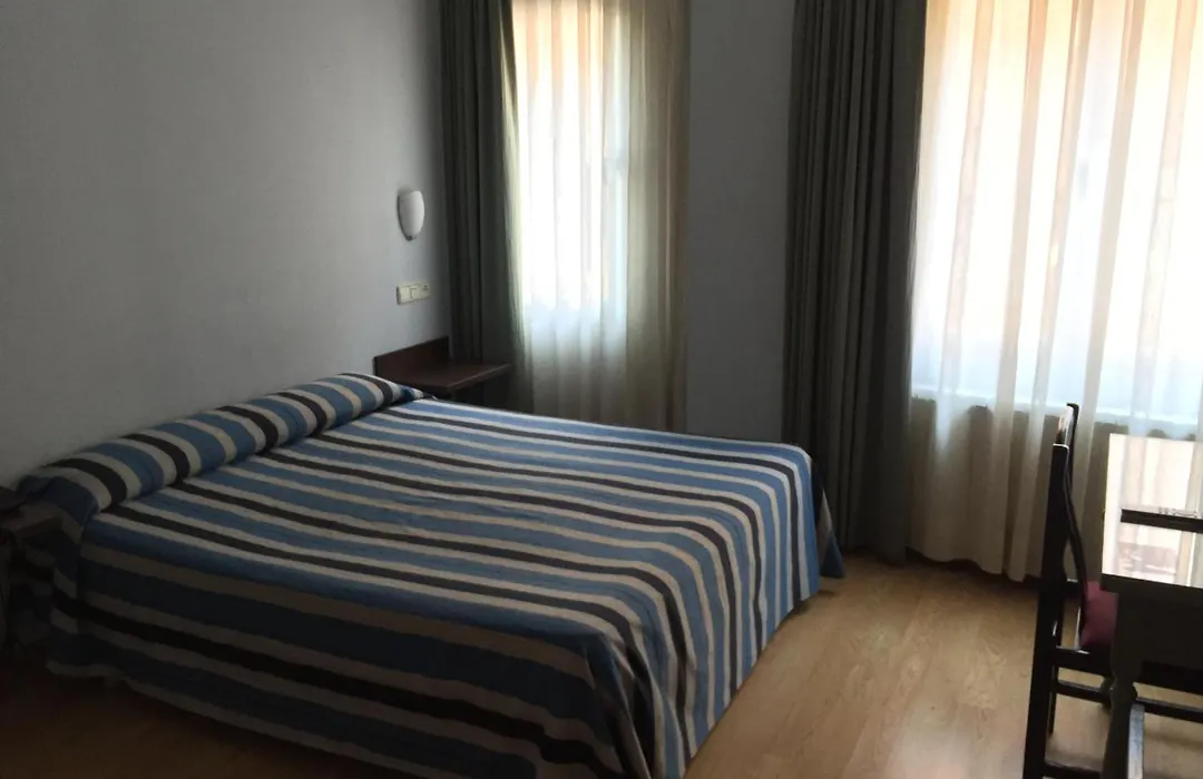 Hotel Madrid Río-1