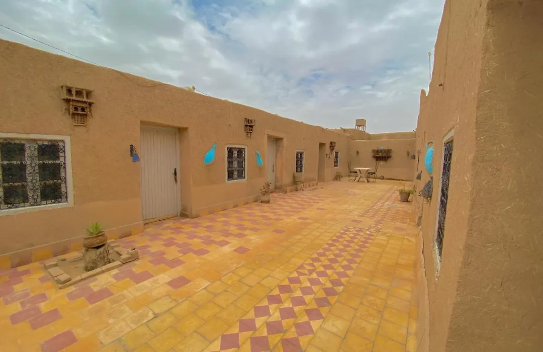 Auberge Kasbah Des Dunes-1