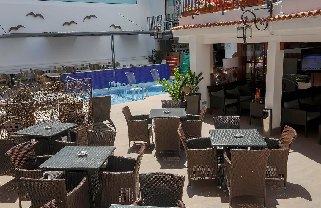 Neptuno Apartments-1