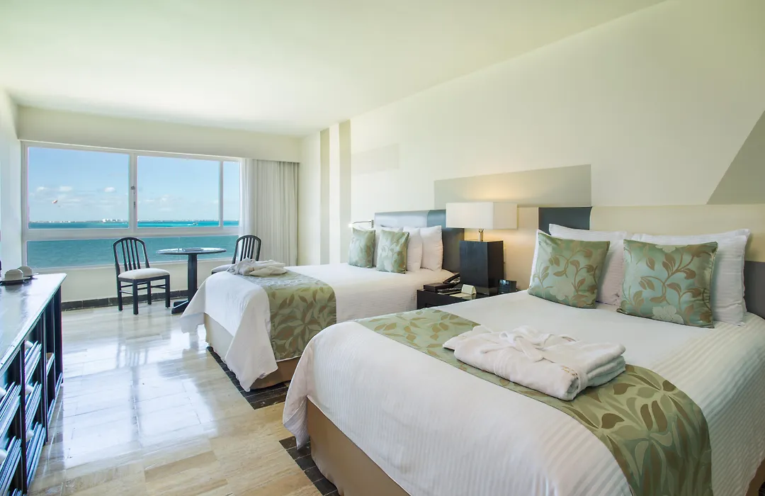 Dreams Sands Cancun Resort & Spa (Adults Only)-1