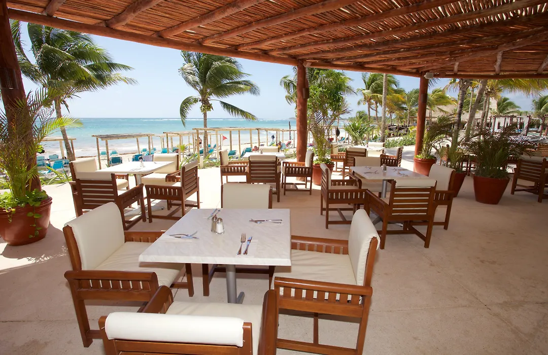 Akumal Bay Beach & Spa Resort-1