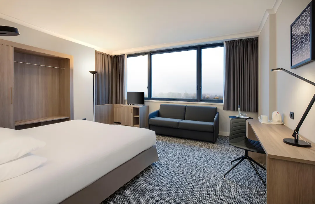 Crowne Plaza Milan Linate By Ihg-1