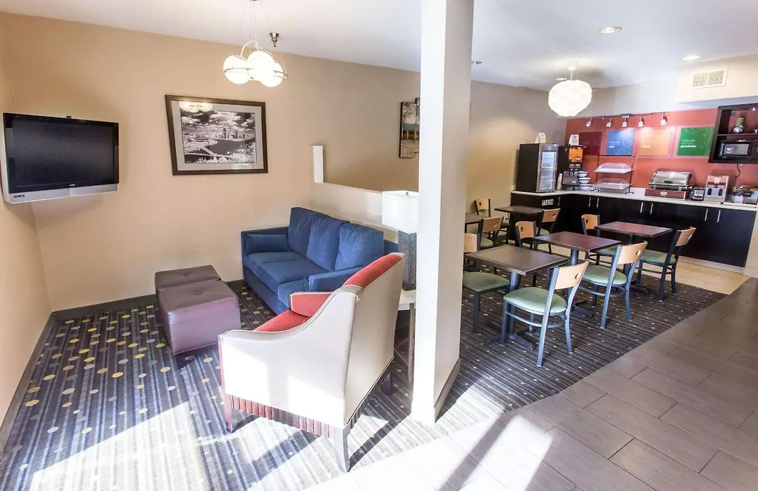 Comfort Inn Pittsburgh Crafton-1