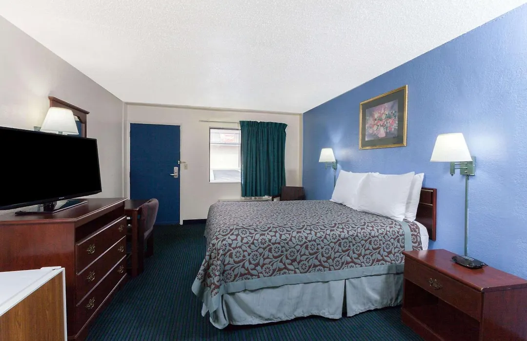 Days Inn By Wyndham Oklahoma City Fairground-1