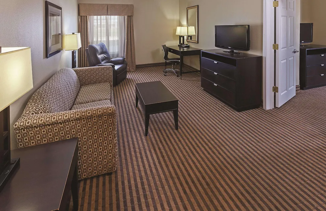 La Quinta By Wyndham Livingston-1