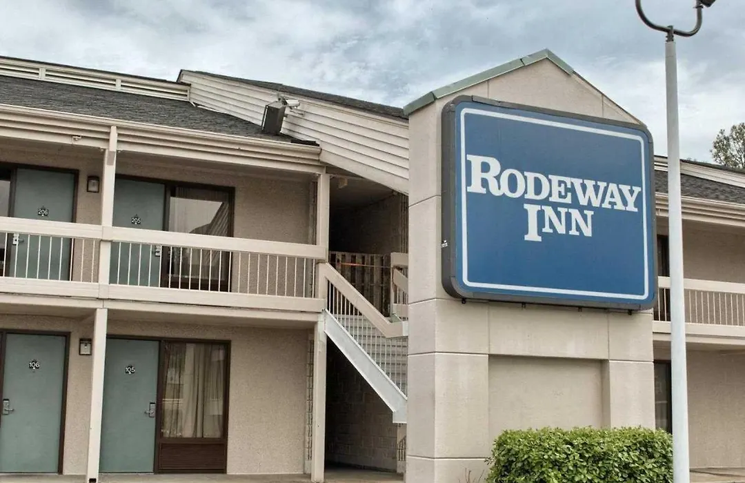 Rodeway Inn Richmond West End-1