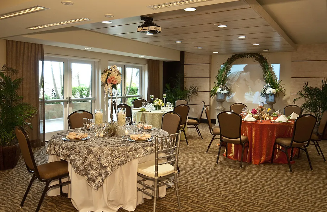 Bayfront Inn 5Th Avenue-1