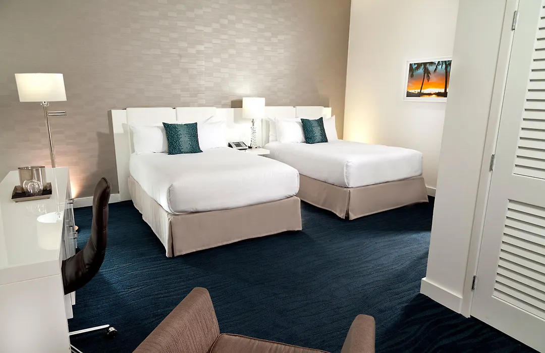Yve Hotel Miami-1