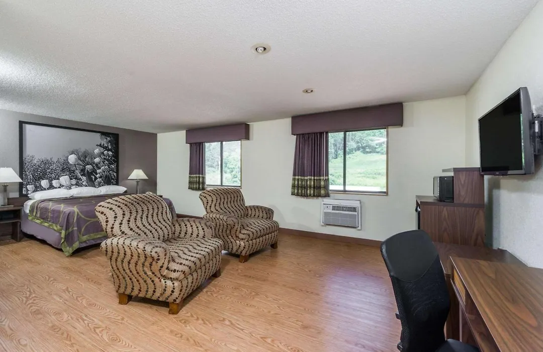 Super 8 By Wyndham Zanesville-1