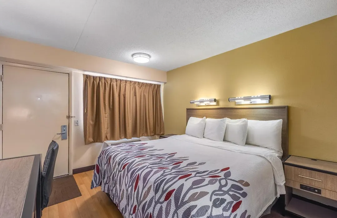 Red Roof Inn Kalamazoo West - Western Michigan U-1