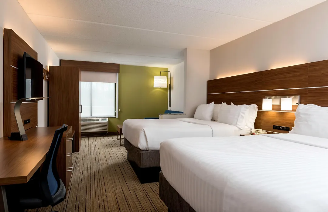 Holiday Inn Express & Suites Charlotte Arpt-Belmont By Ihg-1