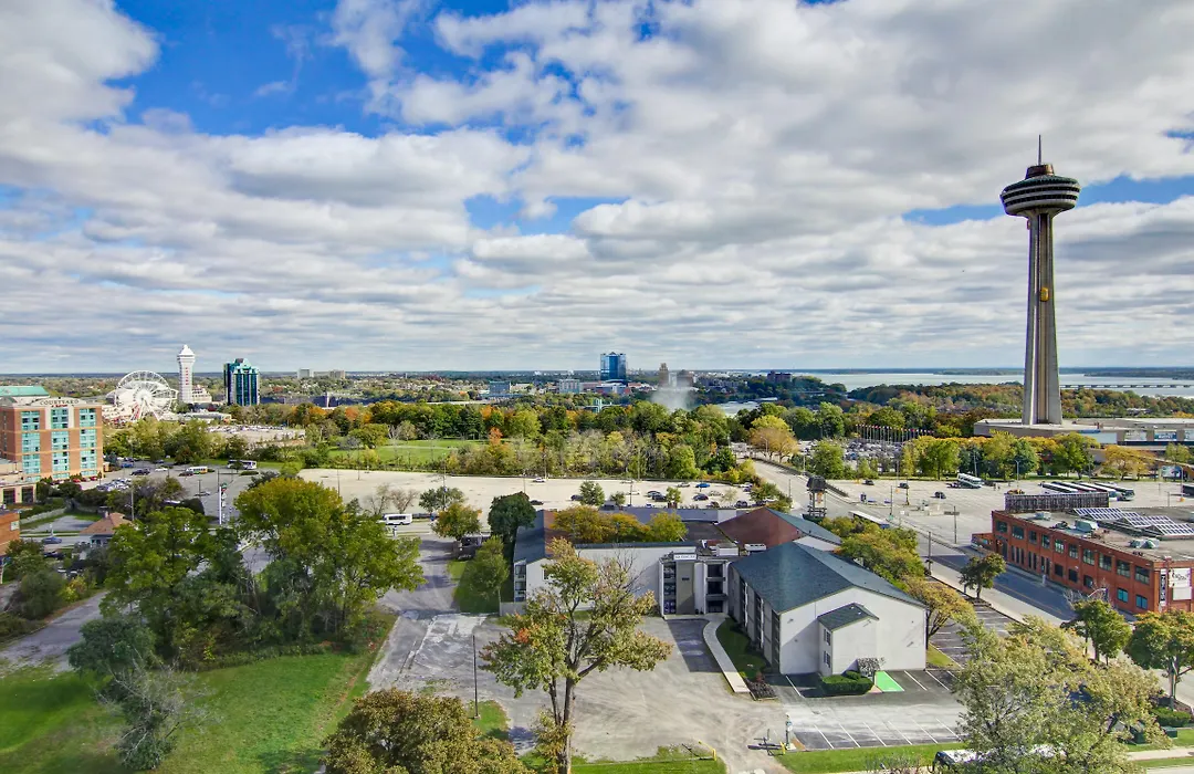 Doubletree Fallsview Resort & Spa By Hilton - Niagara Falls-1