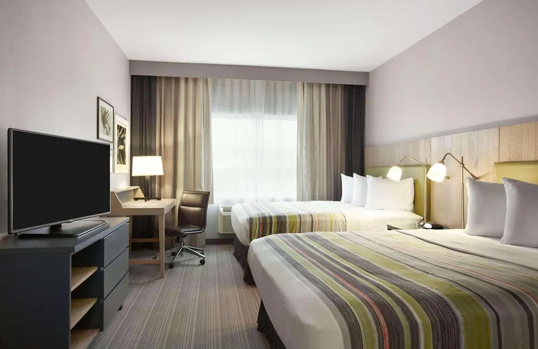 Country Inn & Suites By Radisson Bismarck Waterpark-1