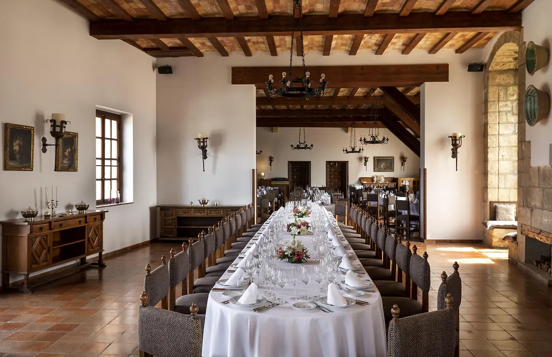 Parador De Tortosa-1