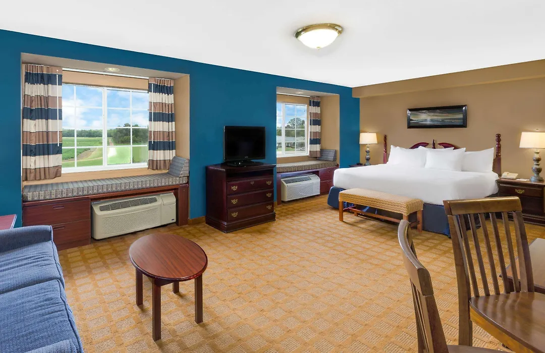 Microtel Inn & Suites By Wyndham Starkville-1