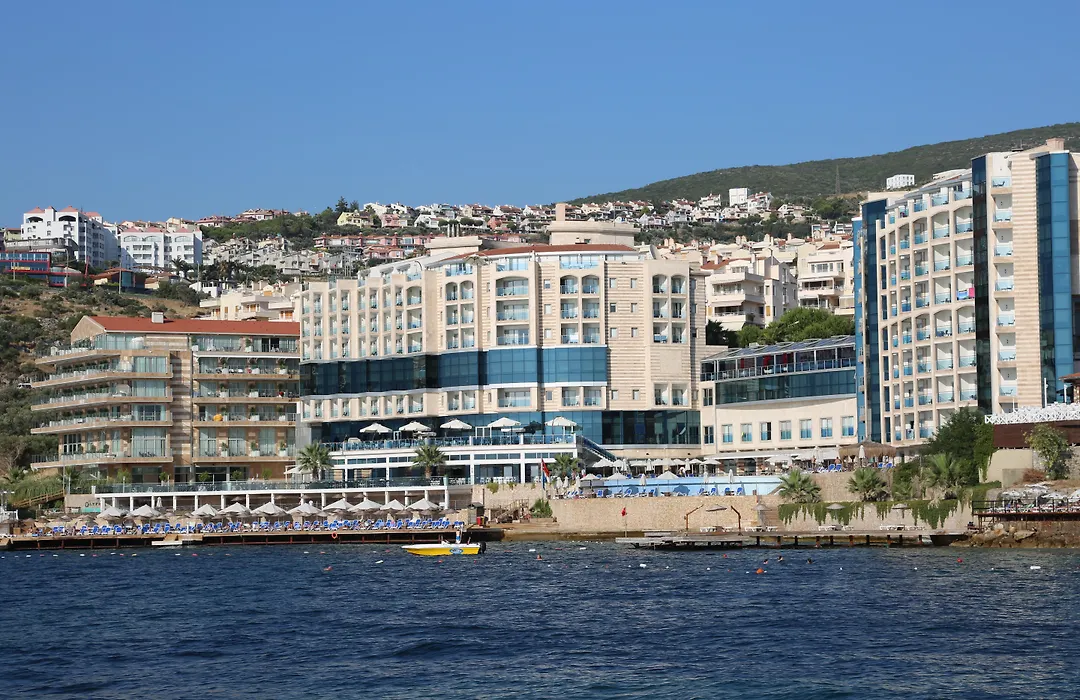 Charisma De Luxe Hotel-1
