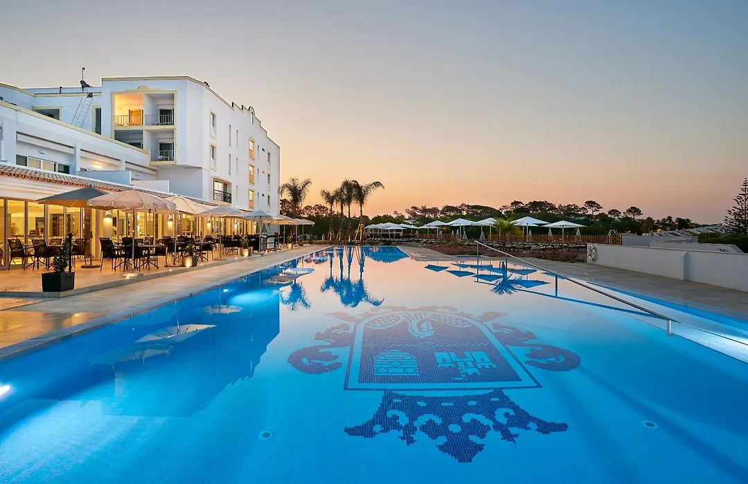 Dona Filipa Hotel-1