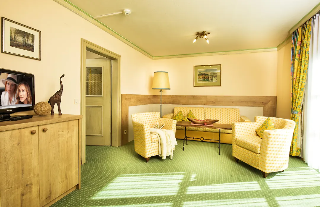 Johannesbad Hotel St. Georg-1