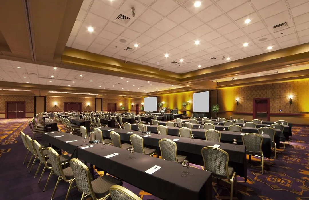 Oneida Casino Hotel-1