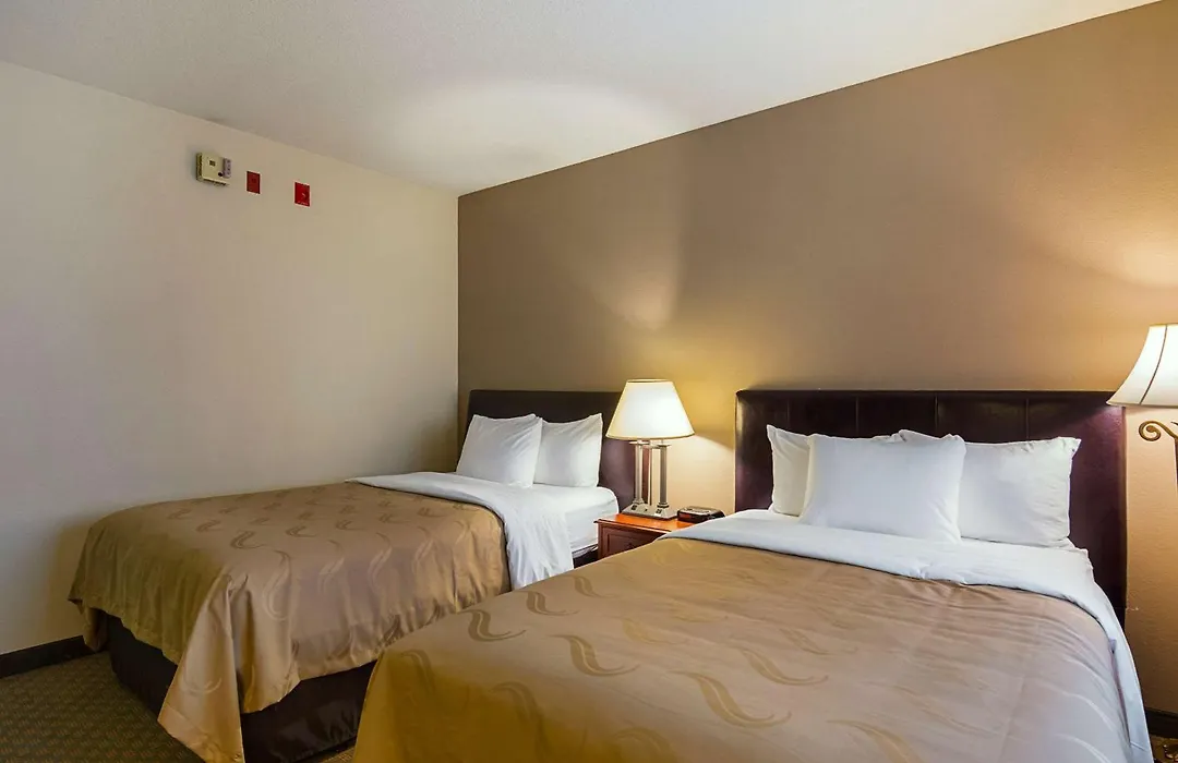 Quality Inn Fresno Yosemite Airport-1