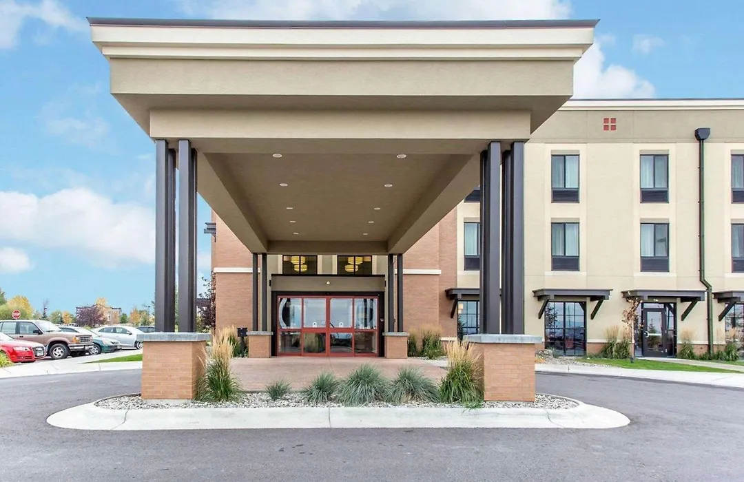 Comfort Suites Airport-University-1
