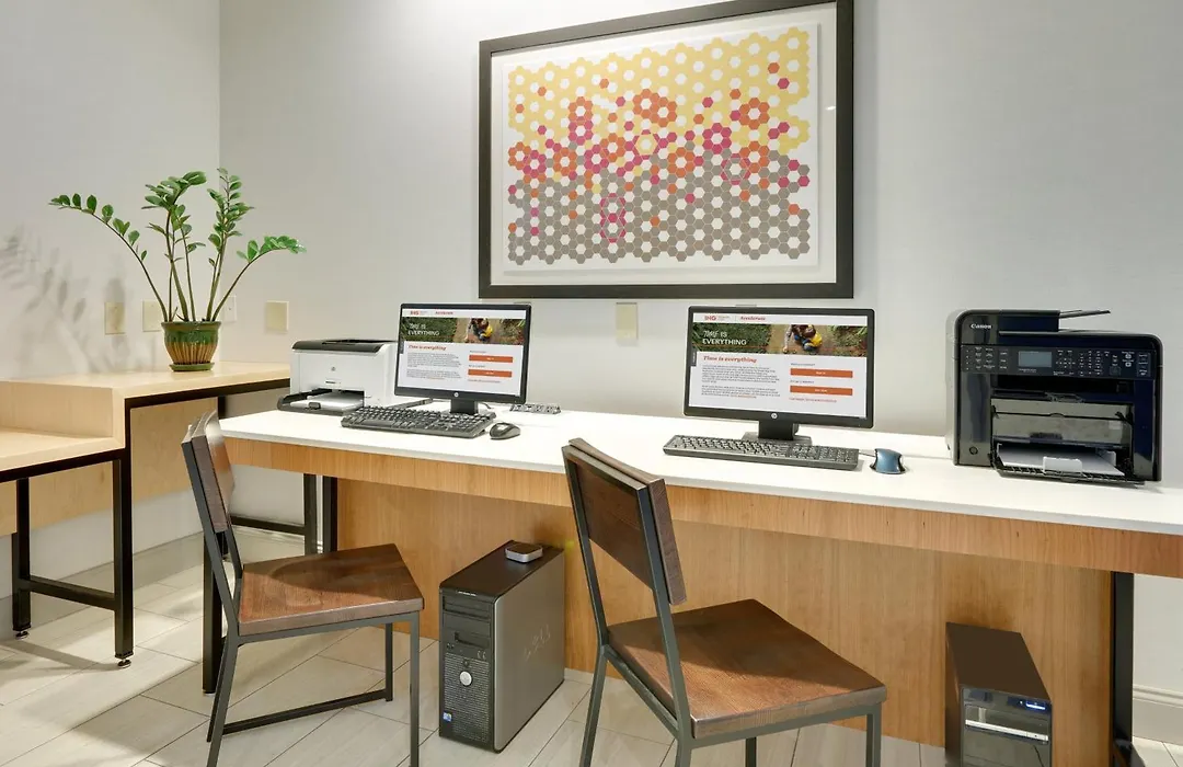 Holiday Inn Express Hotel & Suites Dublin By Ihg-1