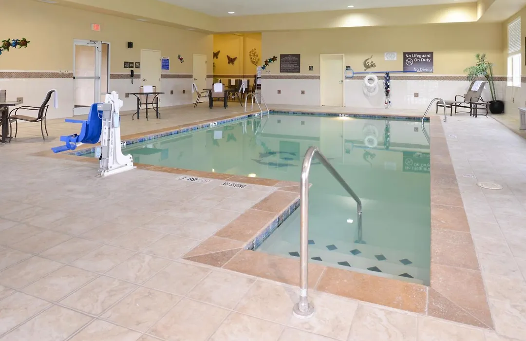 Hampton Inn Alpine-1