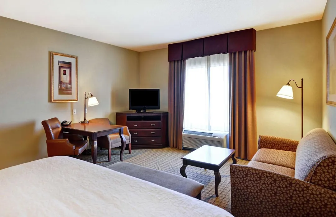 Hampton Inn And Suites Peoria At Grand Prairie-1