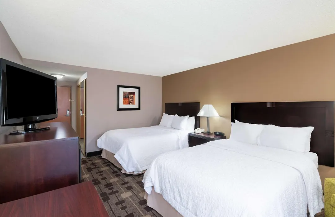 Hampton Inn Dublin-1