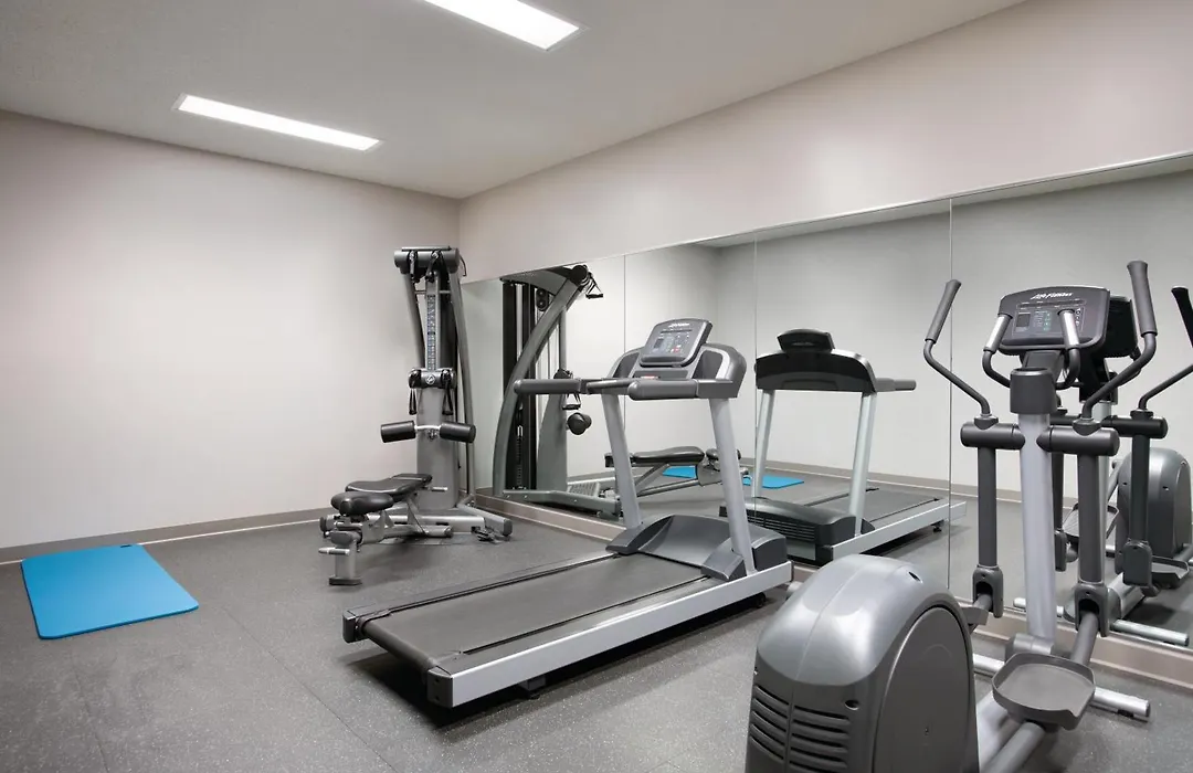 Country Inn & Suites By Radisson, Brooklyn Park - Brooklyn Center, Mn-1