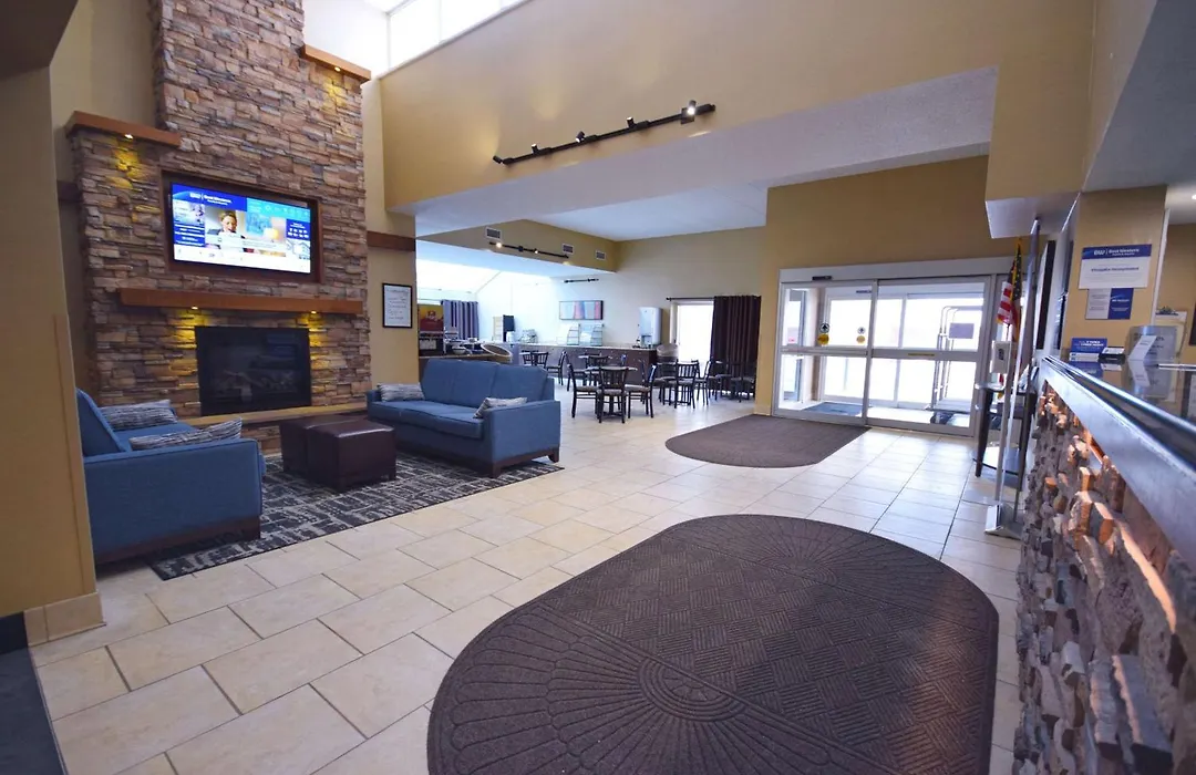Best Western Resort Hotel & Conference Center Portage-1