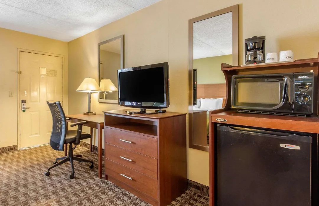 Quality Inn Lebanon-1
