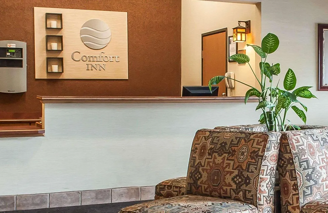 Comfort Inn & Suites Midtown-1